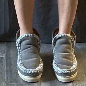 MOU Eskimo Sneakers